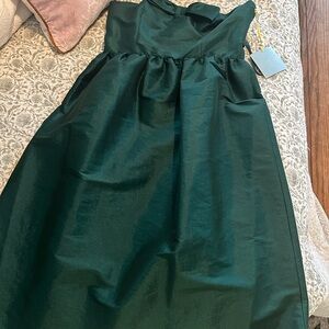 CeCe Strapless Dress in Emerald Green